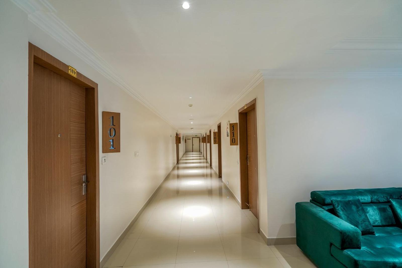 Hotel Malika Residency Ettumanoor Luaran gambar